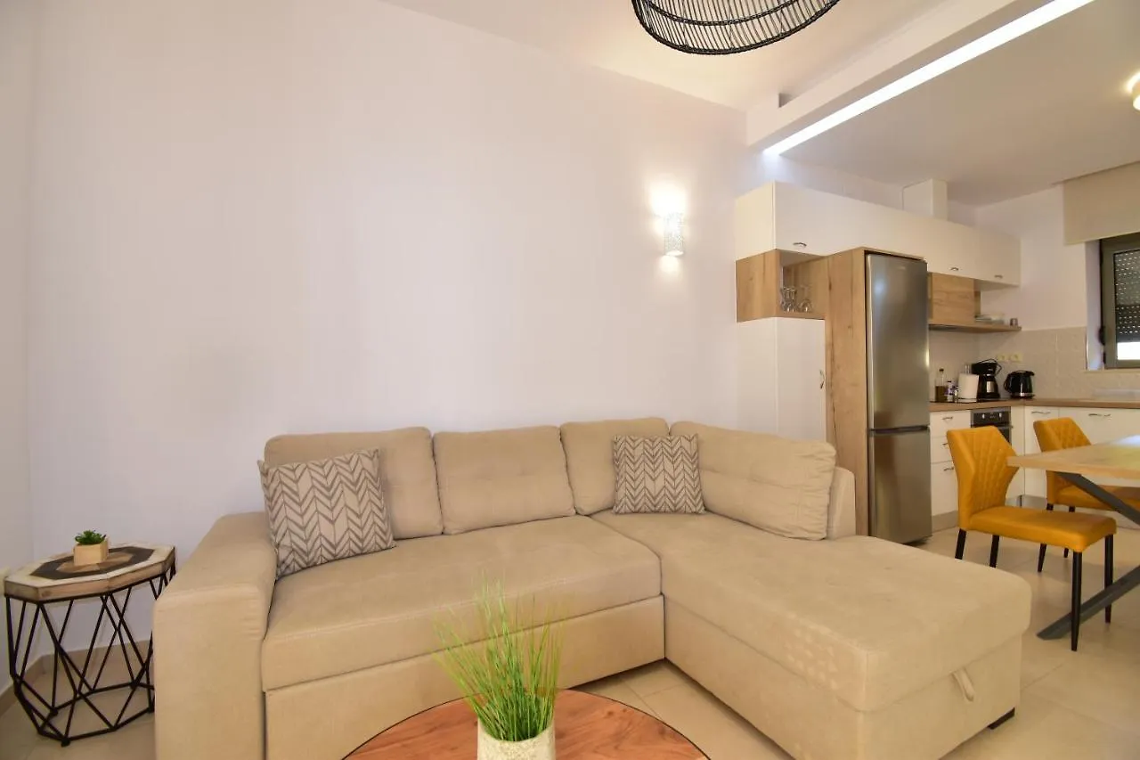 Kallixeni Villas Rethymno  0*, Rethymno (Crete)